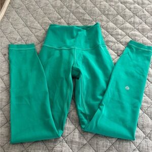 Green Lululemon Size 2 Leggings
